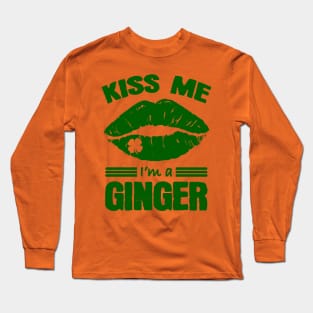 Kiss Me i'm a Ginger St. Patrick's Day Gifts Long Sleeve T-Shirt